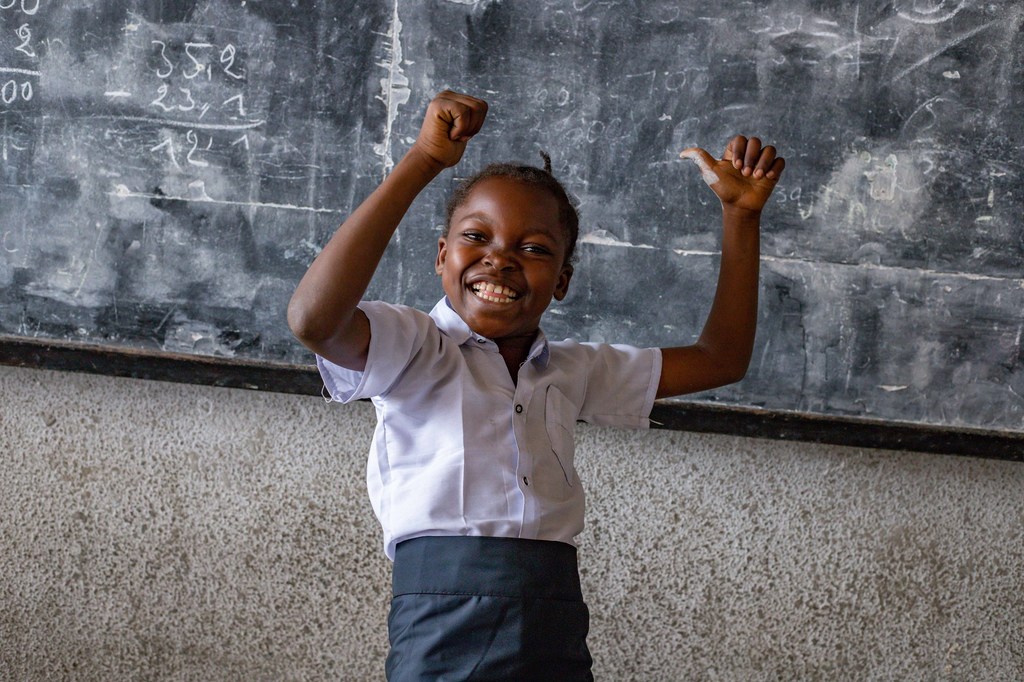 Sidonie, 10 ans, dans sa classe à l’école primaire Kintambo 3 située à Kinshasa, en RD Congo.
